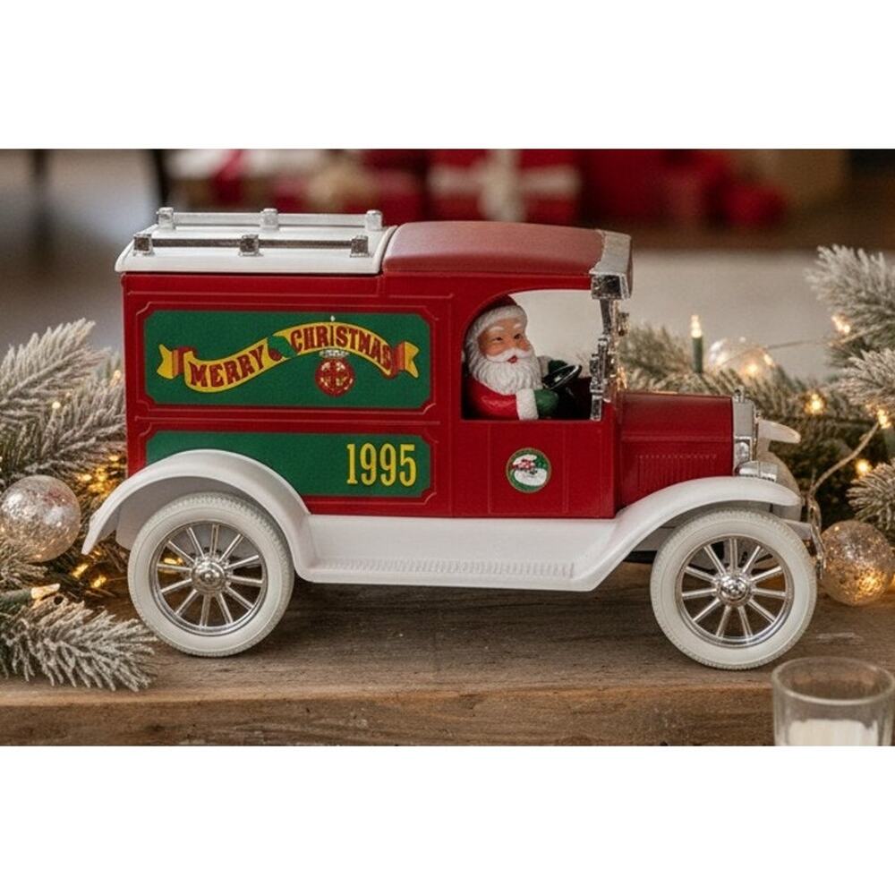 ERTL 1913 Ford Model T Christmas Van Santa Diecast Bank 1:25 Scale With Case